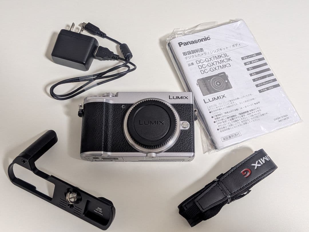 S数1000回以下_Panasonic DC-GX7MK3 ミラーレス一眼
