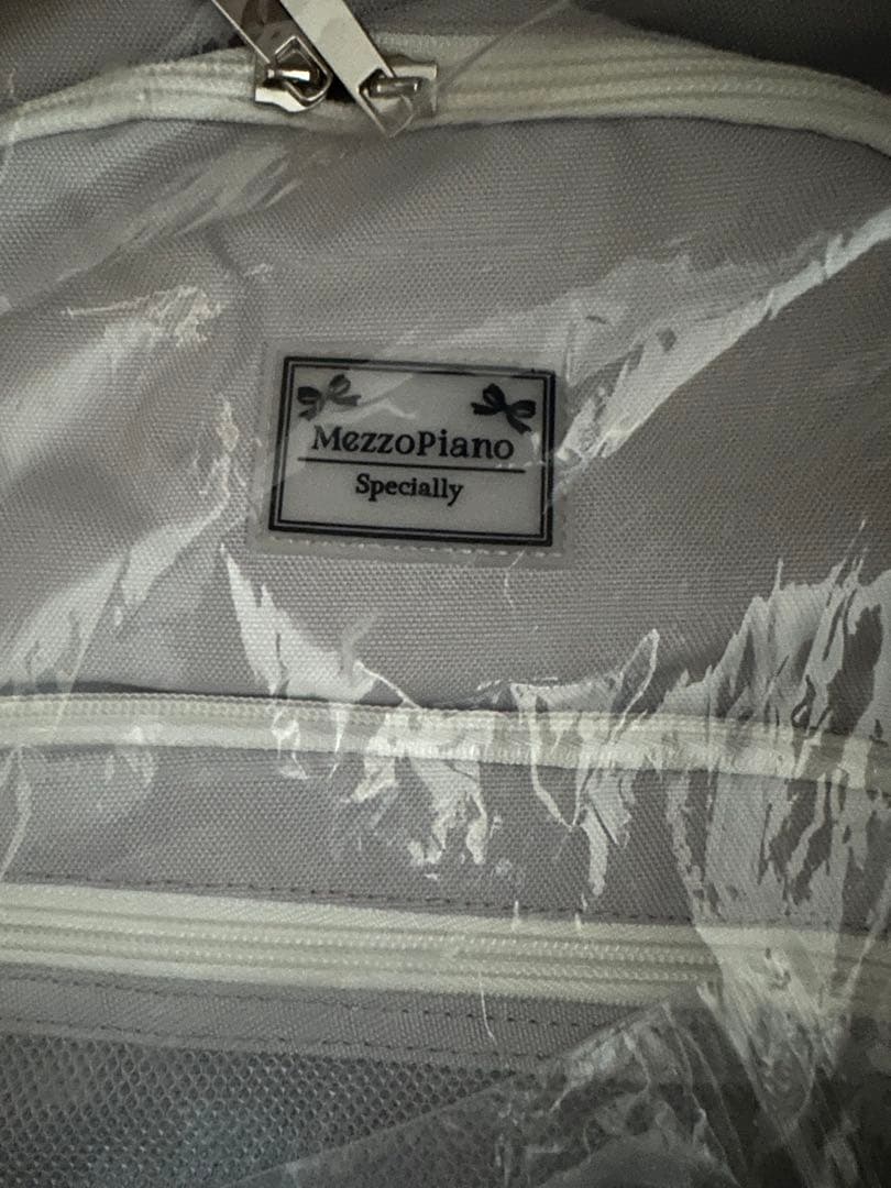 メゾピアノジュニア 【撥水】レースアップリボンカードホルダーつきリュック