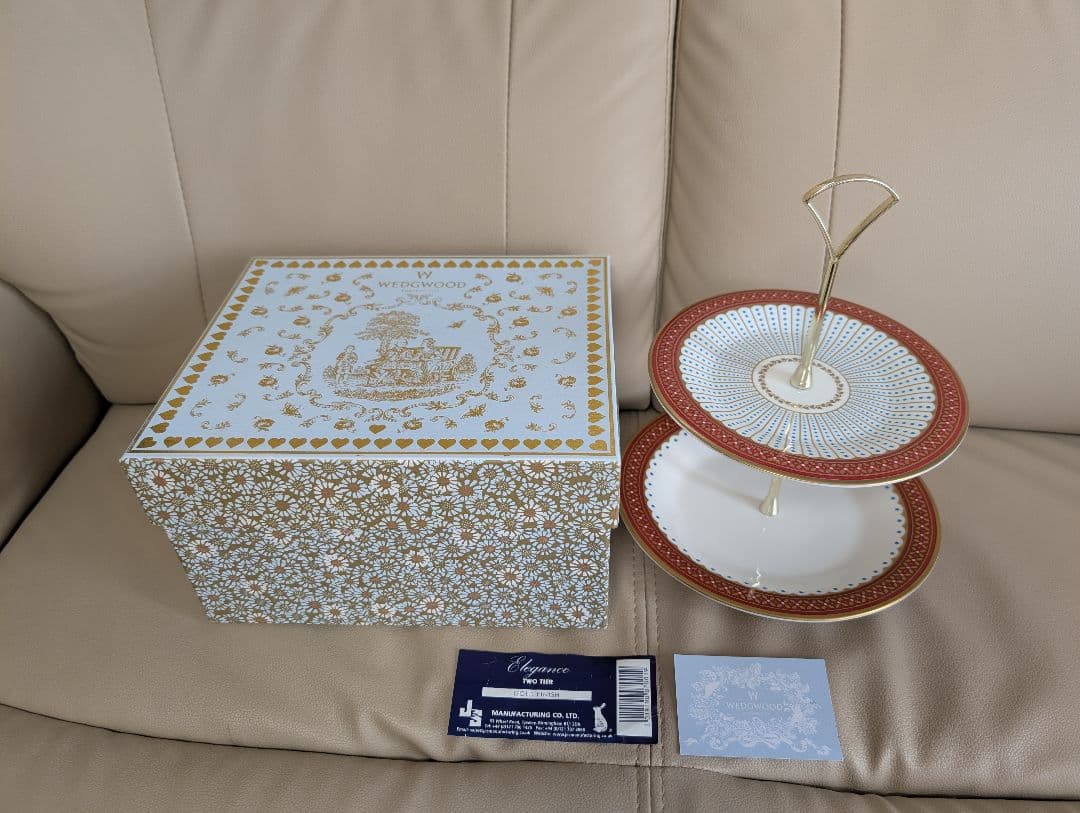 ウェッジウッド　クィーンオブハート　アフタヌーンティー　ケーキスタンド