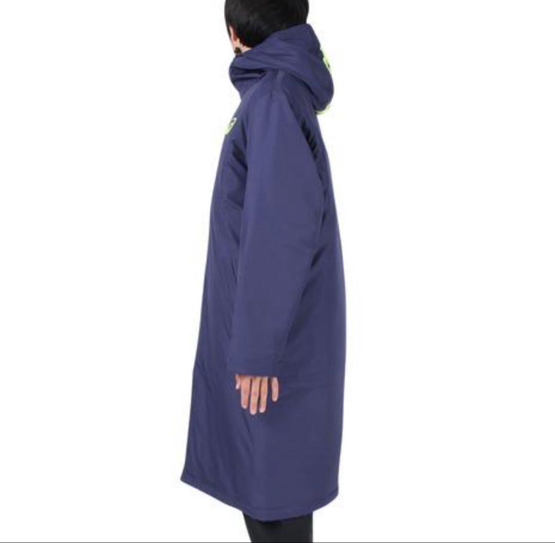 新品タグ付き　アシックス　ASICS 中わたロングコート ベンチコート　Lサイズ