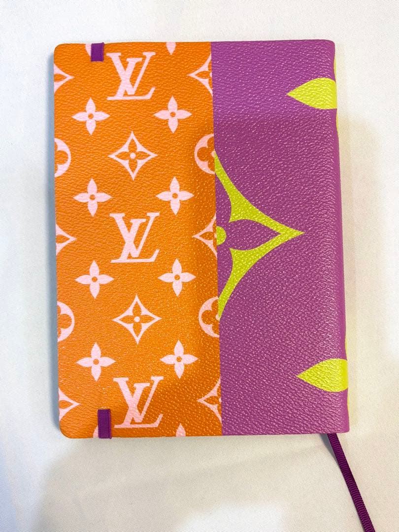 LOUIS VUITTON モノグラム・ジャイアント カイエ　ノート　文房具