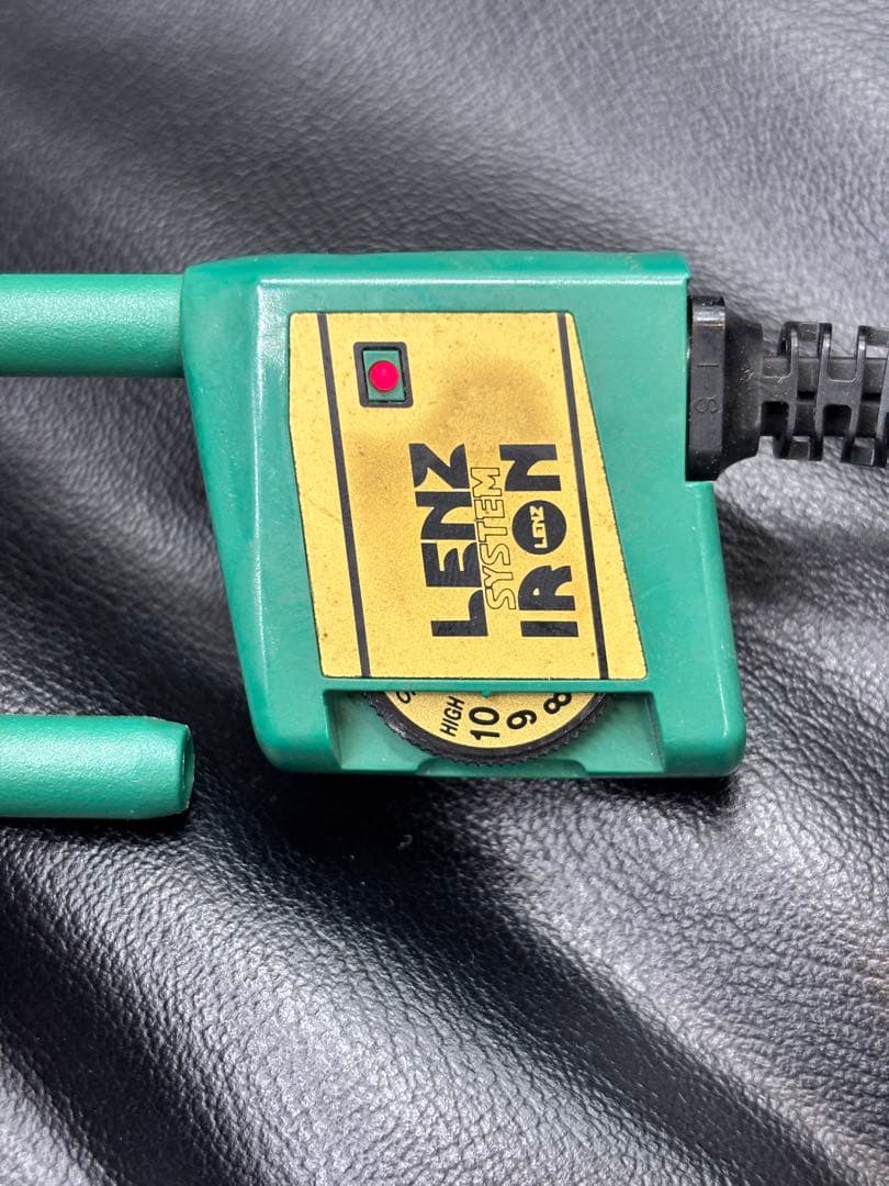 超美品　LENZ α-8レンツアイロン クシ目　5角8㎜　理容アイロン