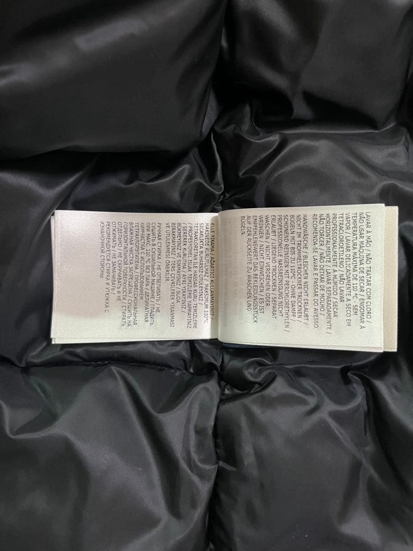 【美品】MONCLER BILLECART ダウンベスト サイズ2 黒