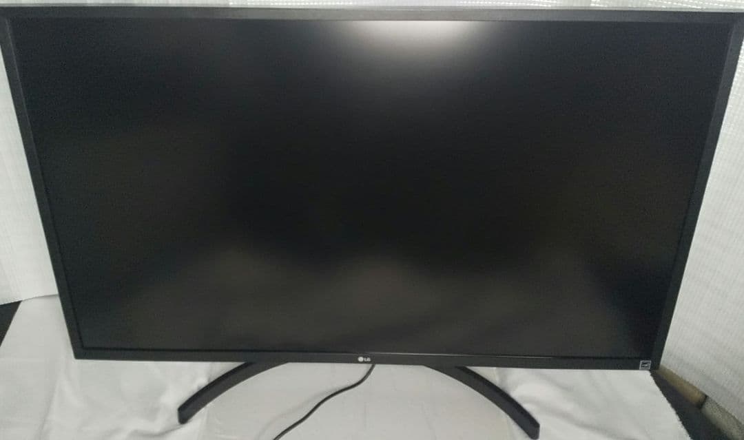 LG 31.5インチ 4Kモニター 32UK550-B