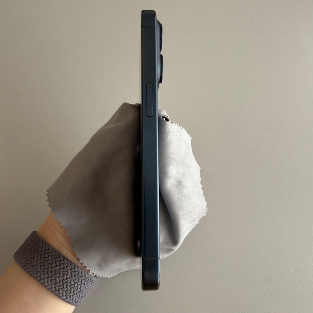 iPhone15pro ブルーチタニウム 128GB SIMフリー