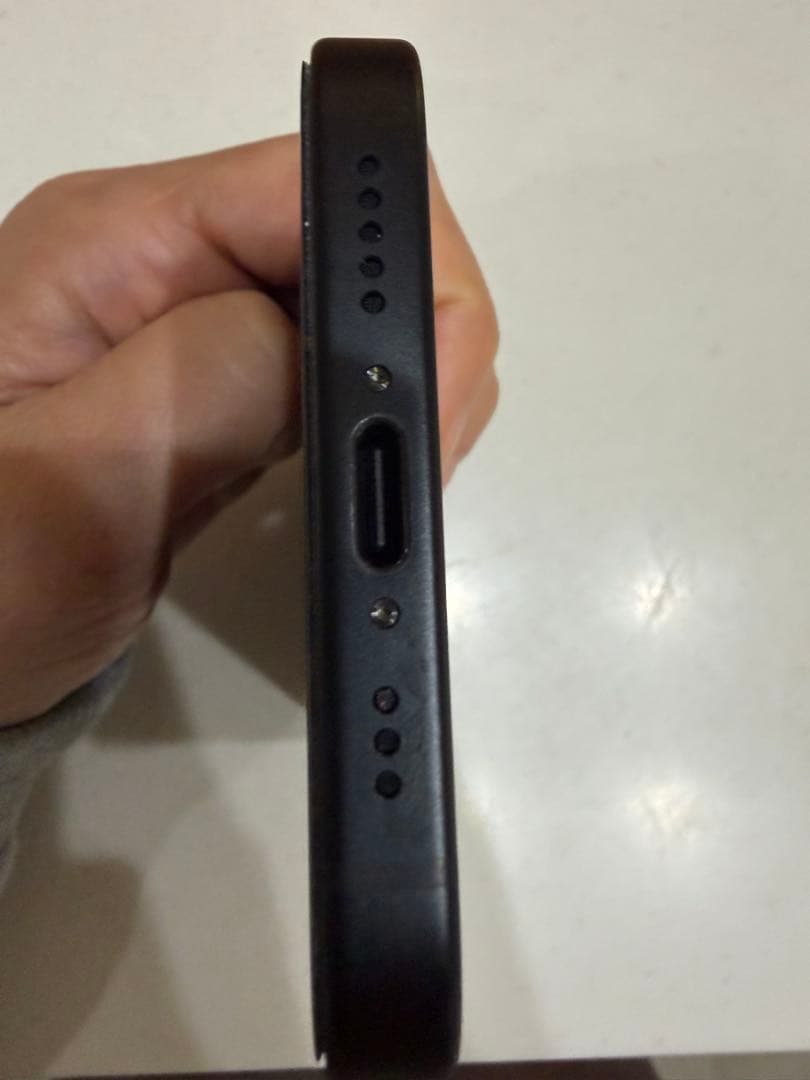 Apple iPhone 15ブラック 本体のみ