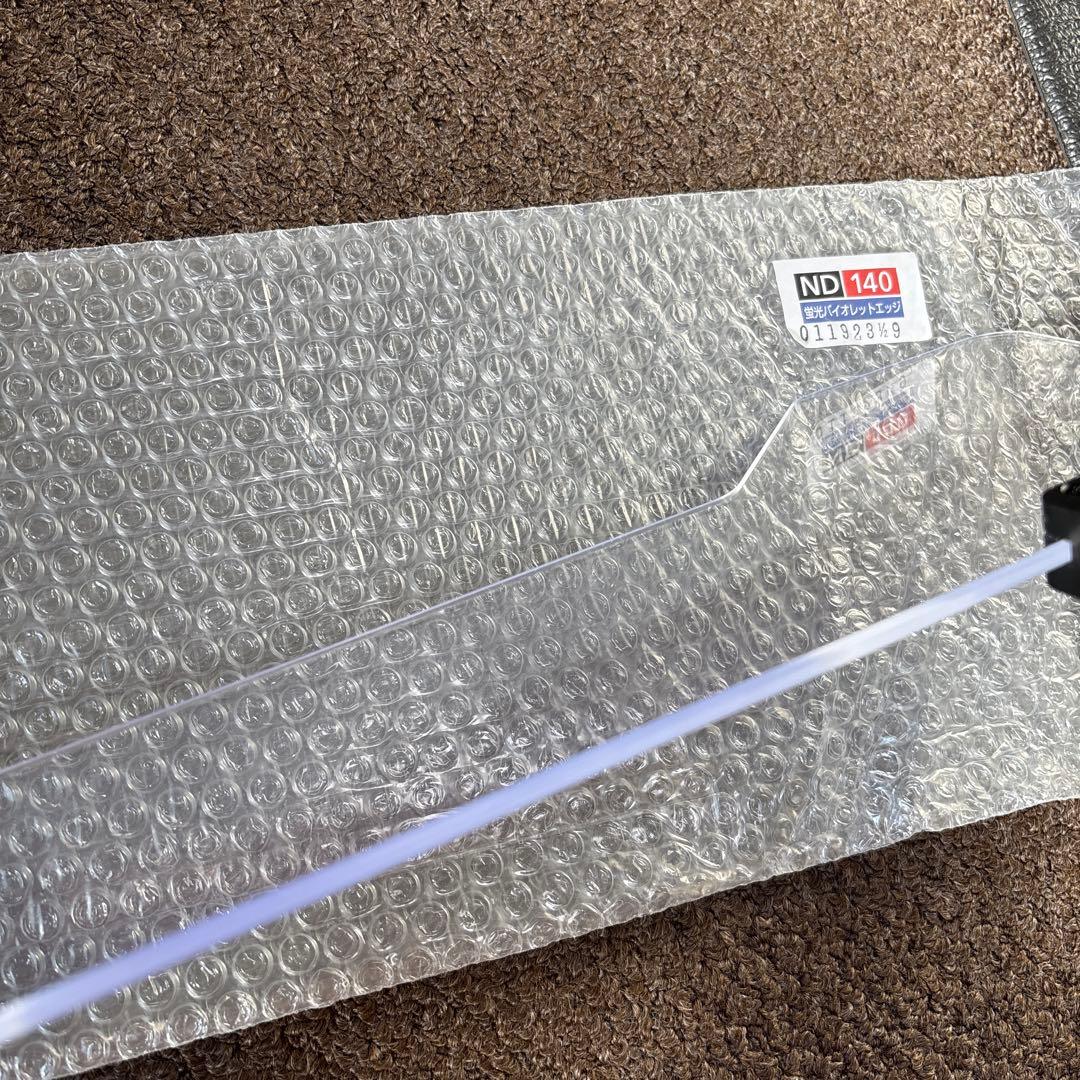 ま*ろ様 NDロードスター用ウィンドブロッカー蛍光バイオレッド