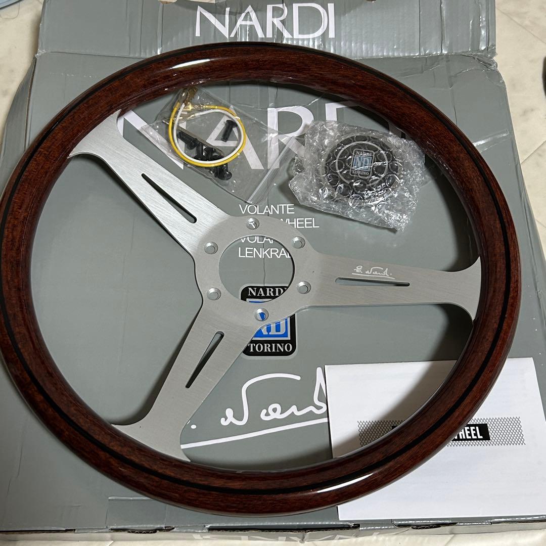 【一点限り】NARDI ナルディクラシック ウッドステアリング 14インチ