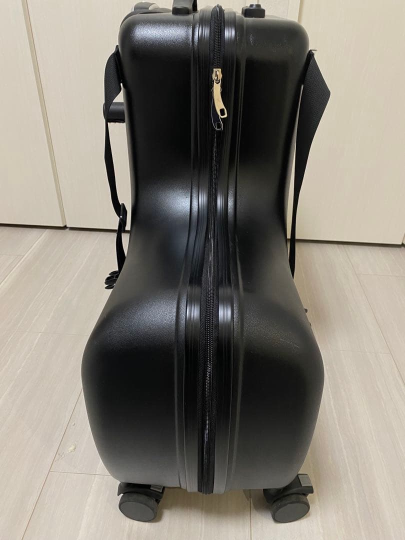 キッズトラベル　キャリー　ブラック キャリーカート　スーツケース　本日のみ値下げ