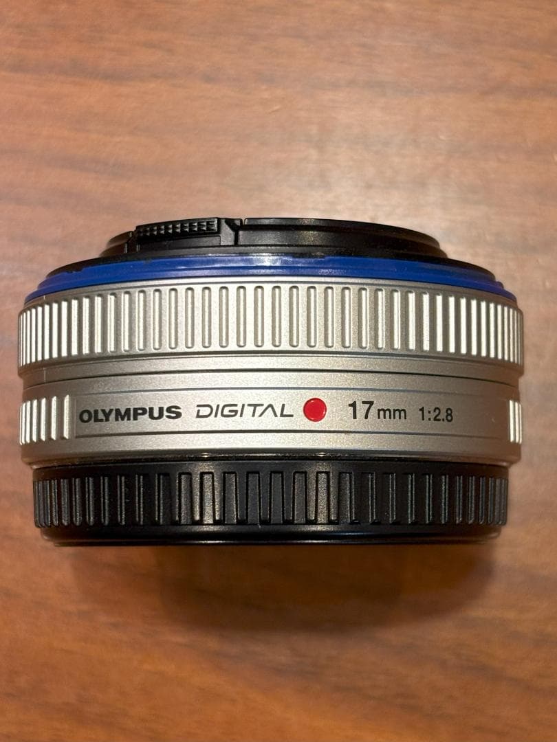 OLYMPUS M.ZUIKO DIGITAL 17mm F2.8 パンケーキ