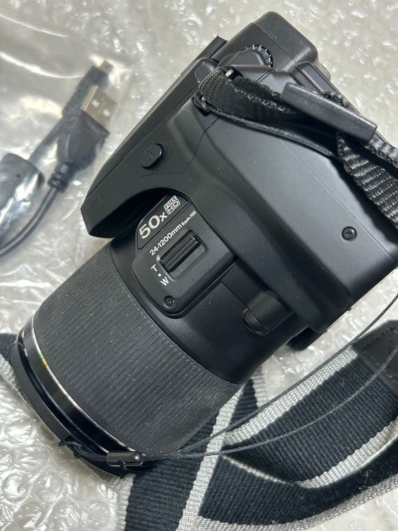 デジタルカメラ FUJIFILM FINEPIX SL1000