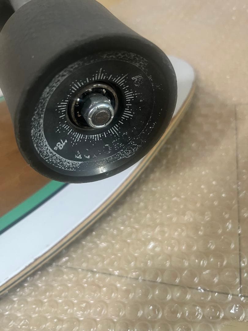 （中古）サンタクルーズ　カーバー サーフスケート　スケボー　陸トレ　横乗り