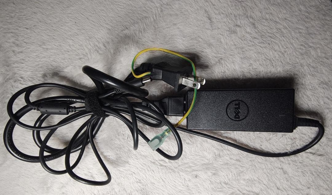 Windowsノート本体 DELL Inspiron 5400 2in1 Core i7 16GB SSD