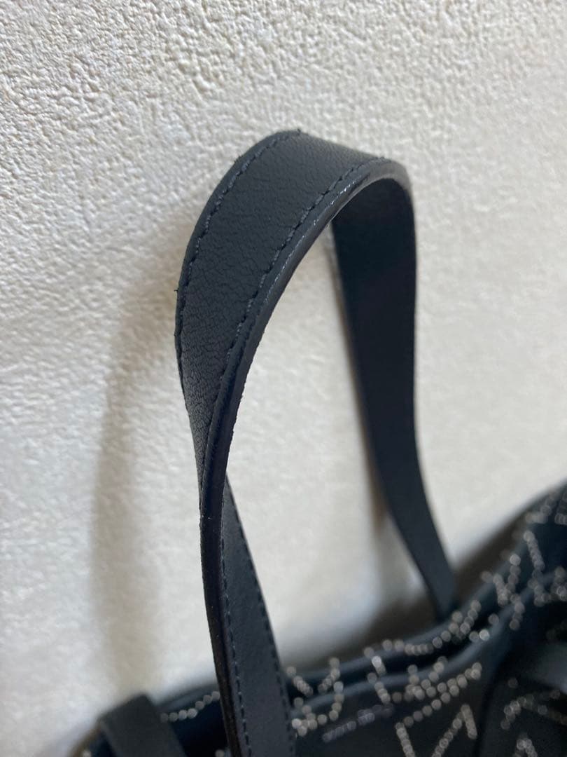 ジミーチュウ　ソフィアM スタッズ　スター　黒革製