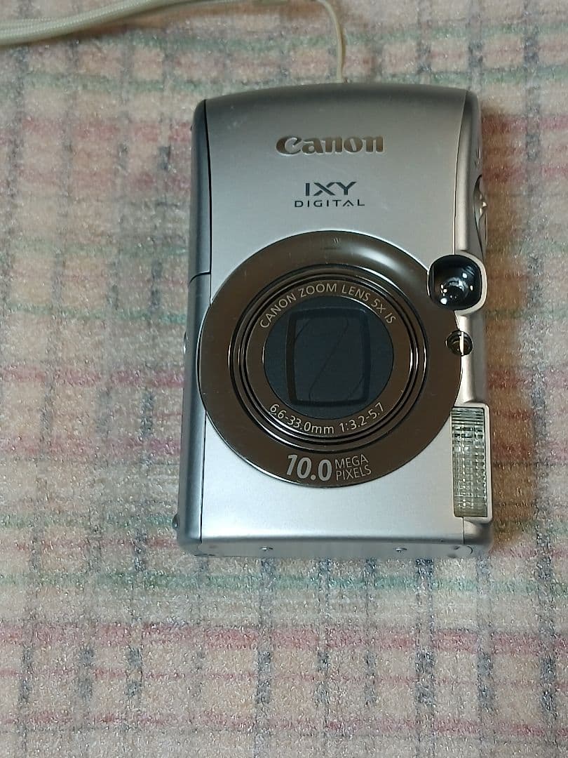 Canon IXY DIGITAL 820 IS 他付属品 純正バッテリー付