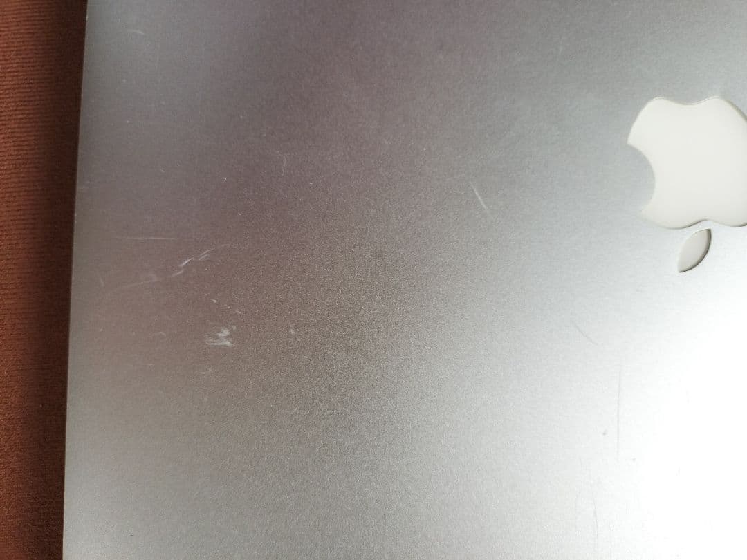 週末価格　MacBook Air 2015　13インチ