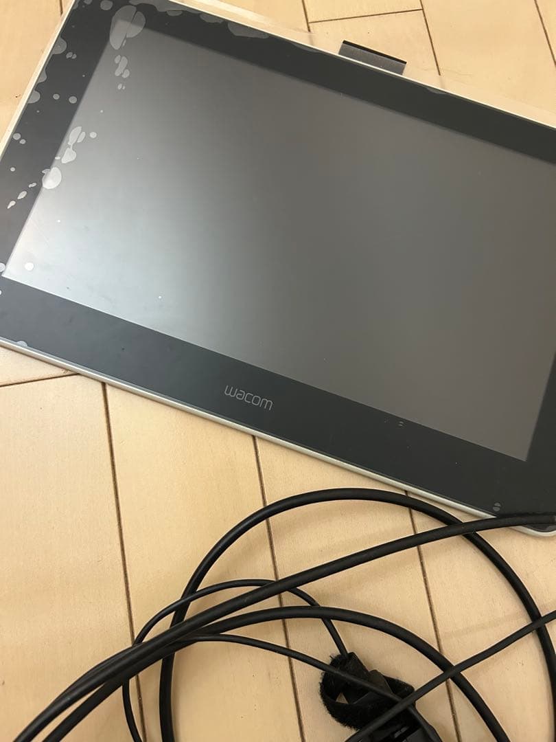Wacom one 液晶ペンタブレット 本体 ホワイト