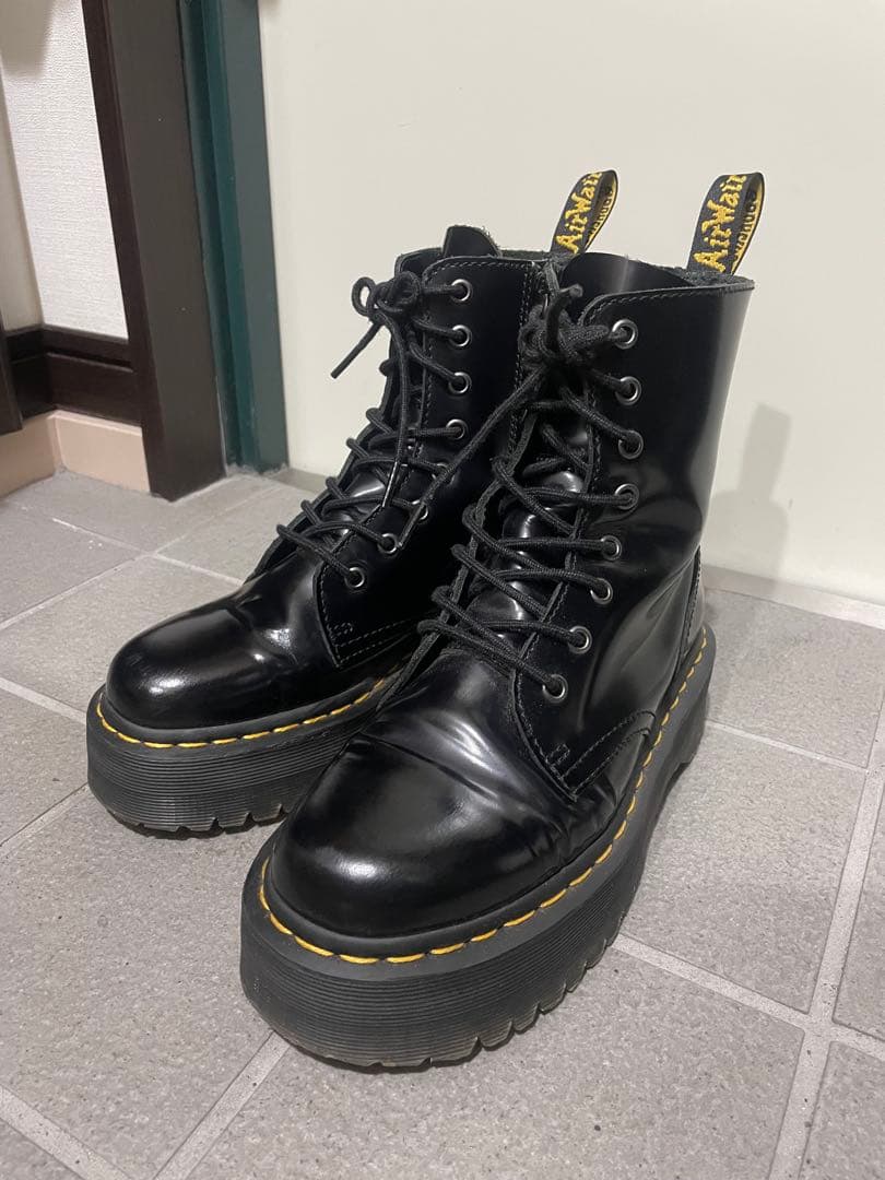 ドクターマーチン　8ホール　UK5