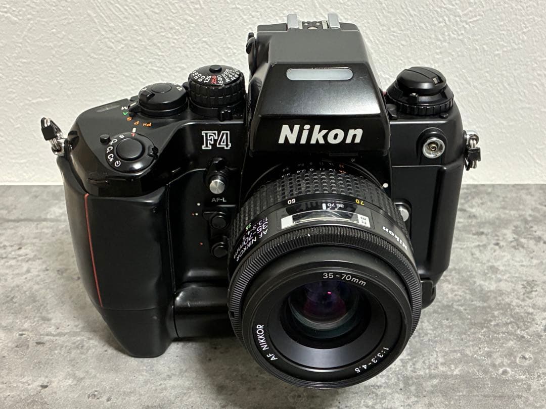 ⭐️外観美品⭐️ニコン Nikon F4S & 標準ズームレンズ 一眼フィルムカメラ
