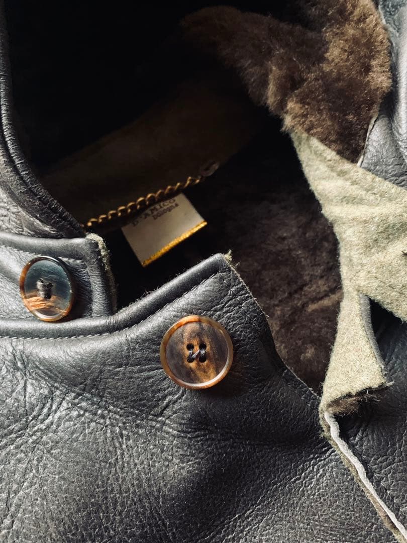 D’AMICO bologna. 革名人が生むモードなムートンコート