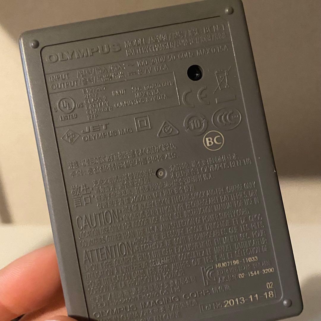 OLYMPUS OM-D E-M1 初代 【ボディ動作品】 ※レンズ要確認