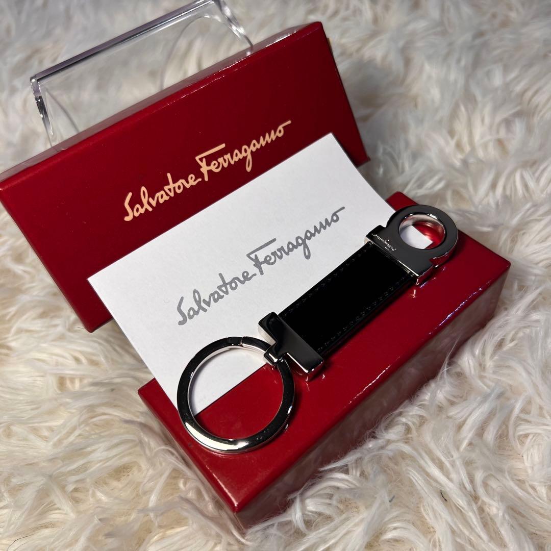【新品】Ferragamo サルヴァトーレ フェラガモ キーリング チャーム