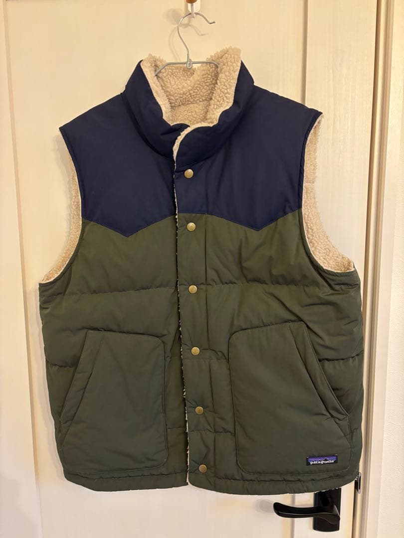 パタゴニア メンズ・リバーシブル・ビビー・ダウン・ベスト　廃盤　希少色