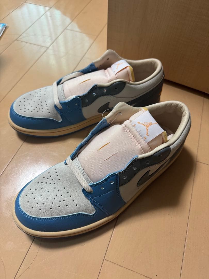 靴 AIR JORDAN 1 LOW SE TOKYO 96