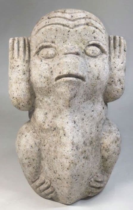 三猿の石像彫刻（見ざる、言わざる、聞かざる）