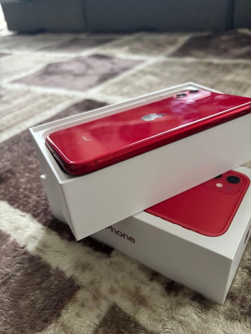 Apple iPhone 11 (赤) 本体のみ 箱付き 64GB