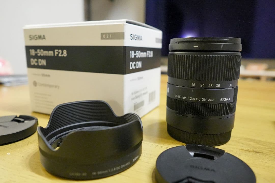 【美品】SIGMA 18-50mm F2.8 DC DN ソニーEマウント