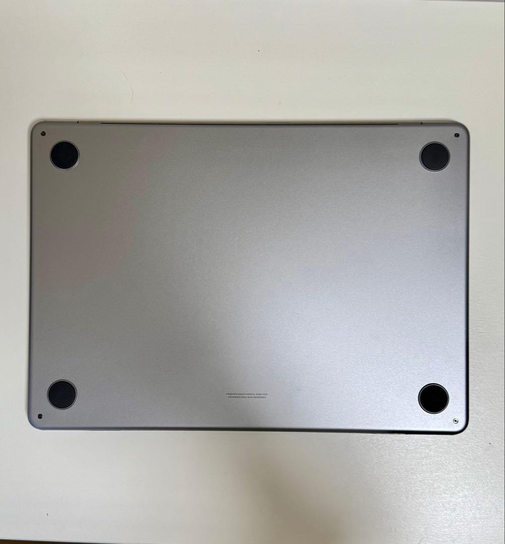 【美品】MacBook Air M2 2022 16GB SSD512GB