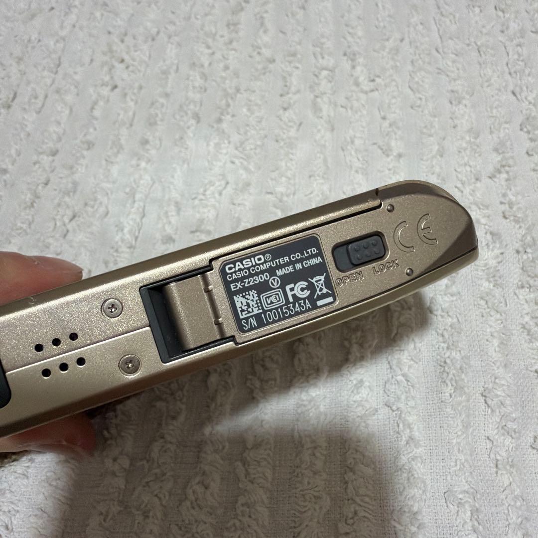 中古　CASIO EXILIM EX-Z2300 デジカメ
