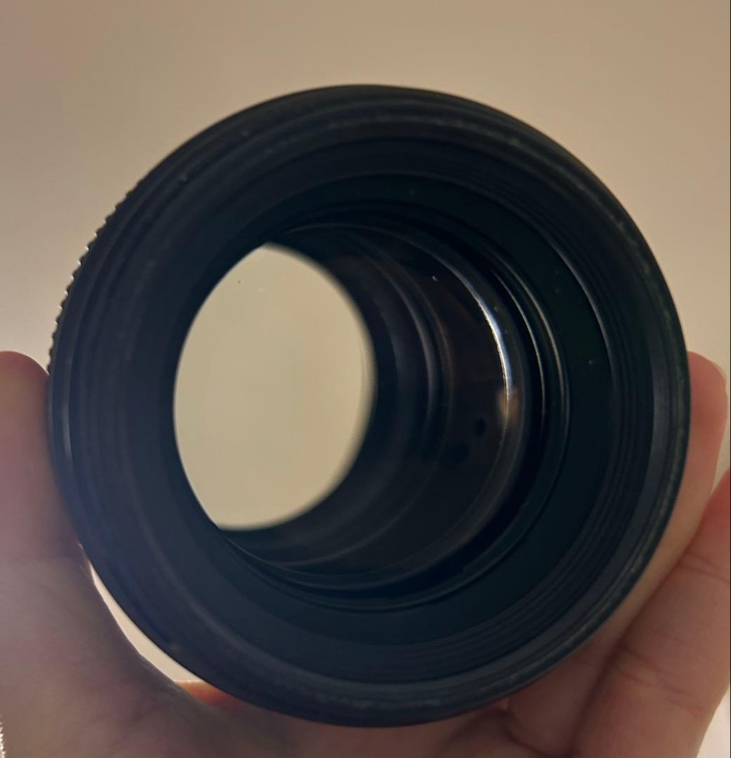 Canon EF 85mm f/1.8 レンズ　単焦点