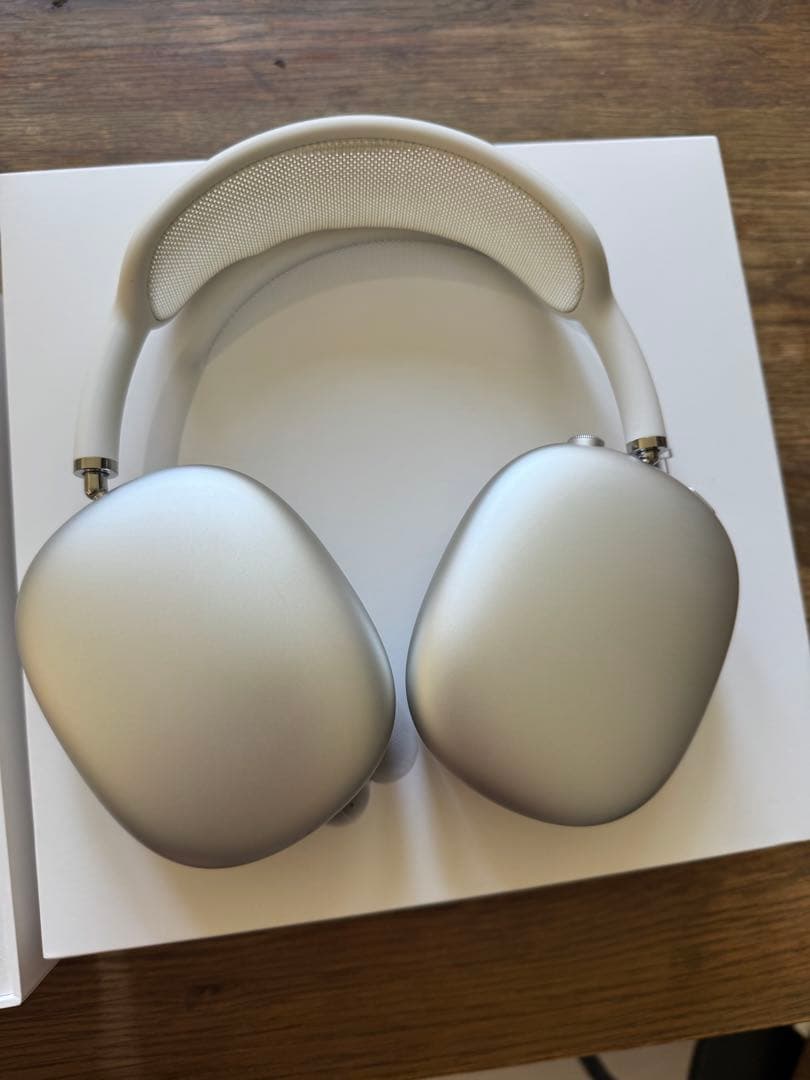 AirPods Max シルバー Apple