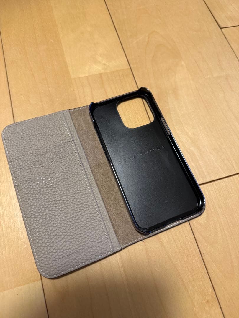 BONAVENTURA iPhone 13 Pro フリップケース グレー