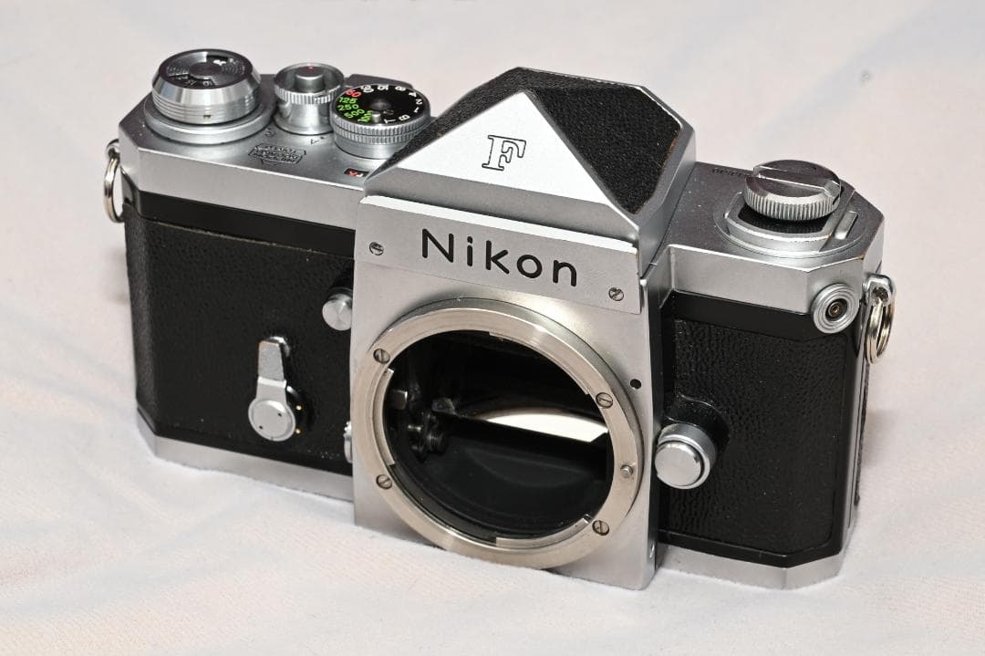 撮影確認済み Nikon F アイレベル　ボディのみ　641万台