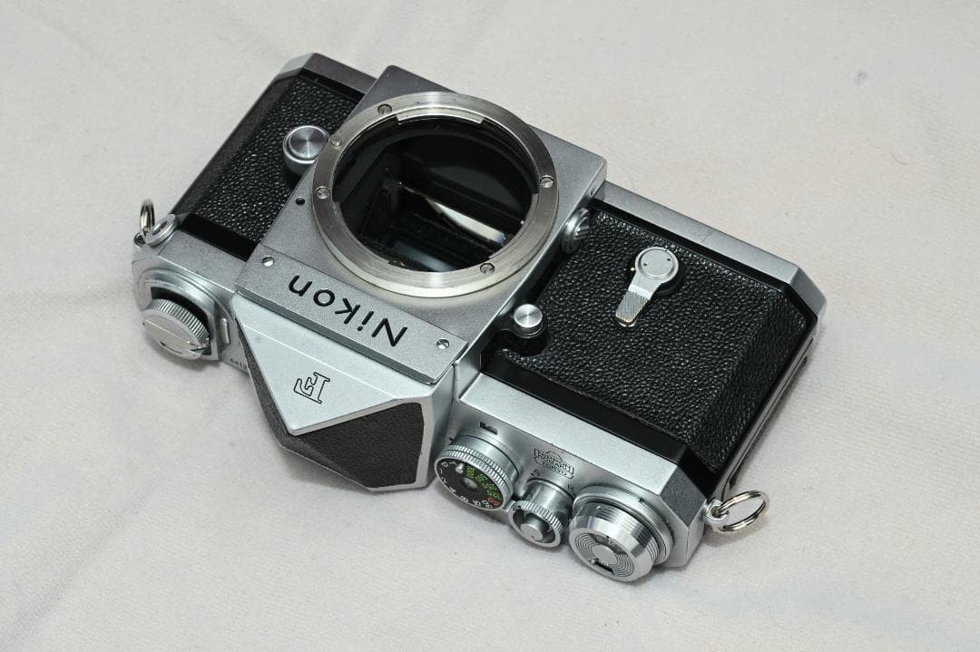撮影確認済み Nikon F アイレベル　ボディのみ　641万台