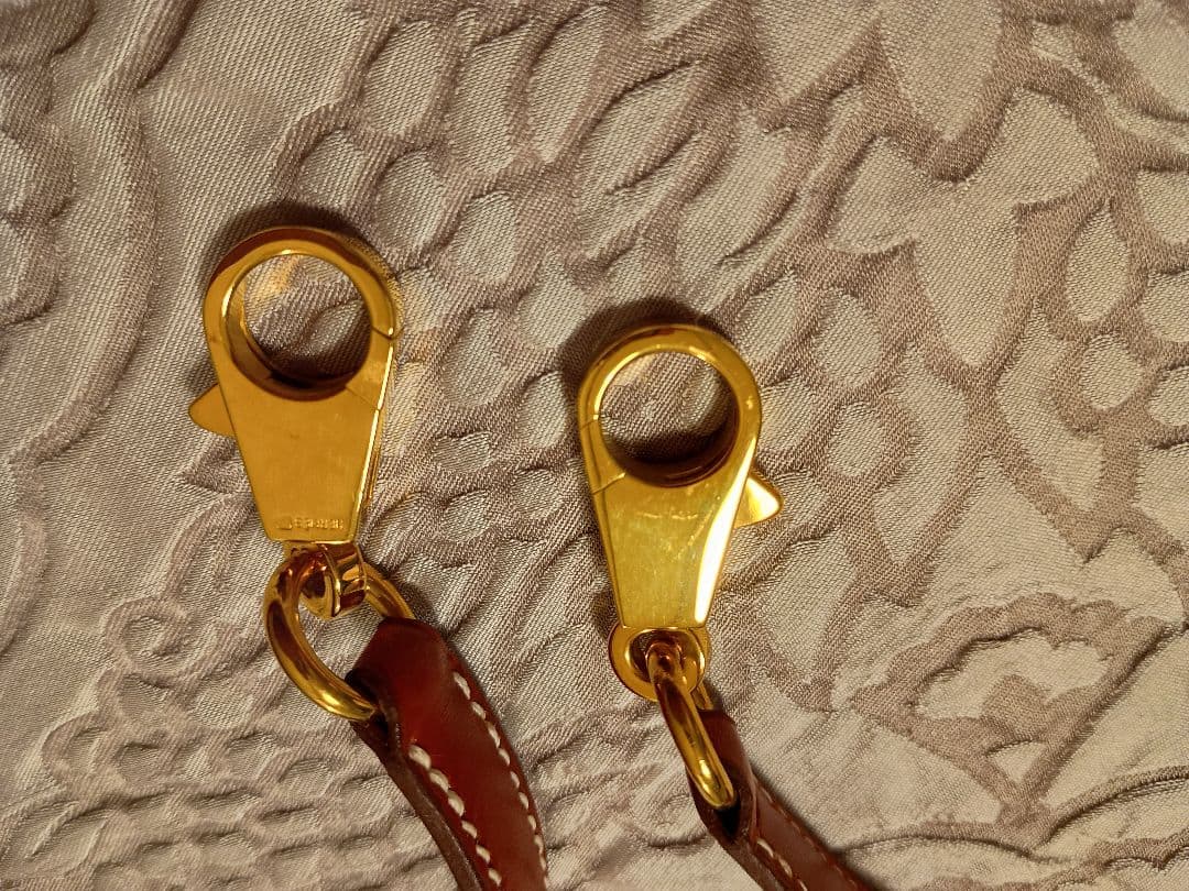 エルメス ケリーバッグ バーガンディ色の付属品 ショルダーストラップ