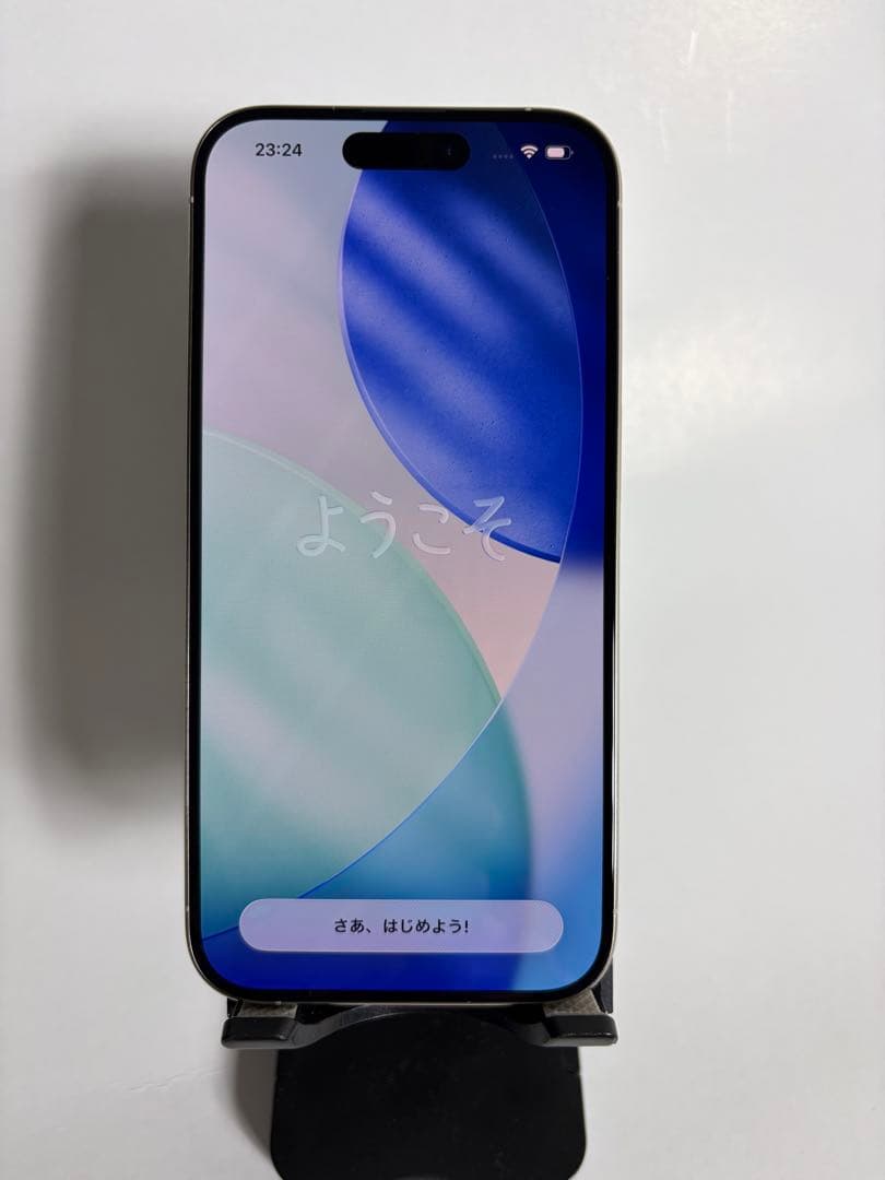 Apple iPhone 15 Pro ホワイト 本体　　SIMフリー　箱付き