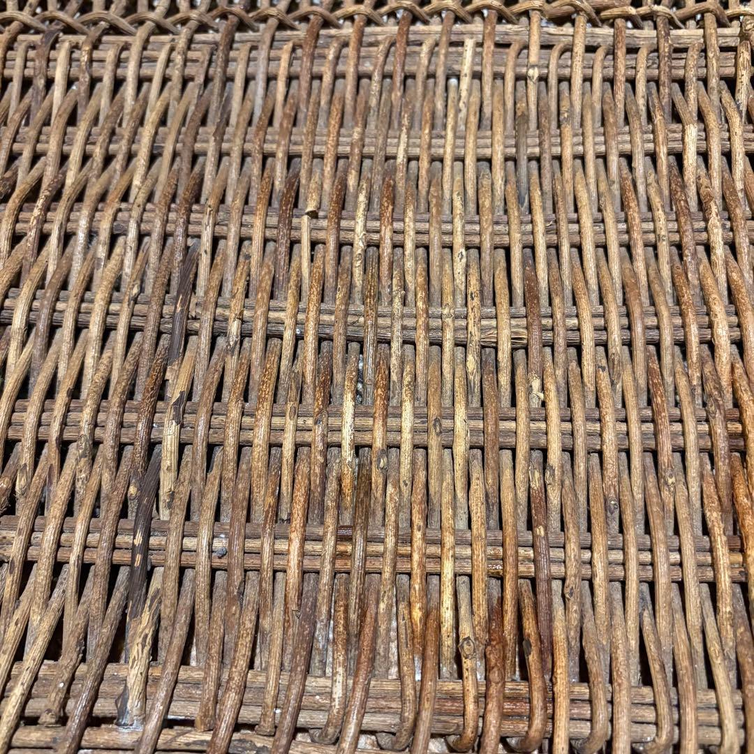 《あけび蔓編み平籠》秋田県産