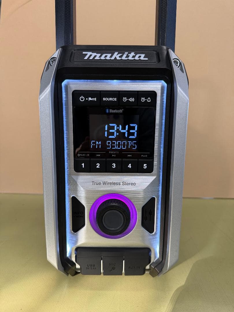 ジャンク品 マキタ 充電式ラジオ MR113