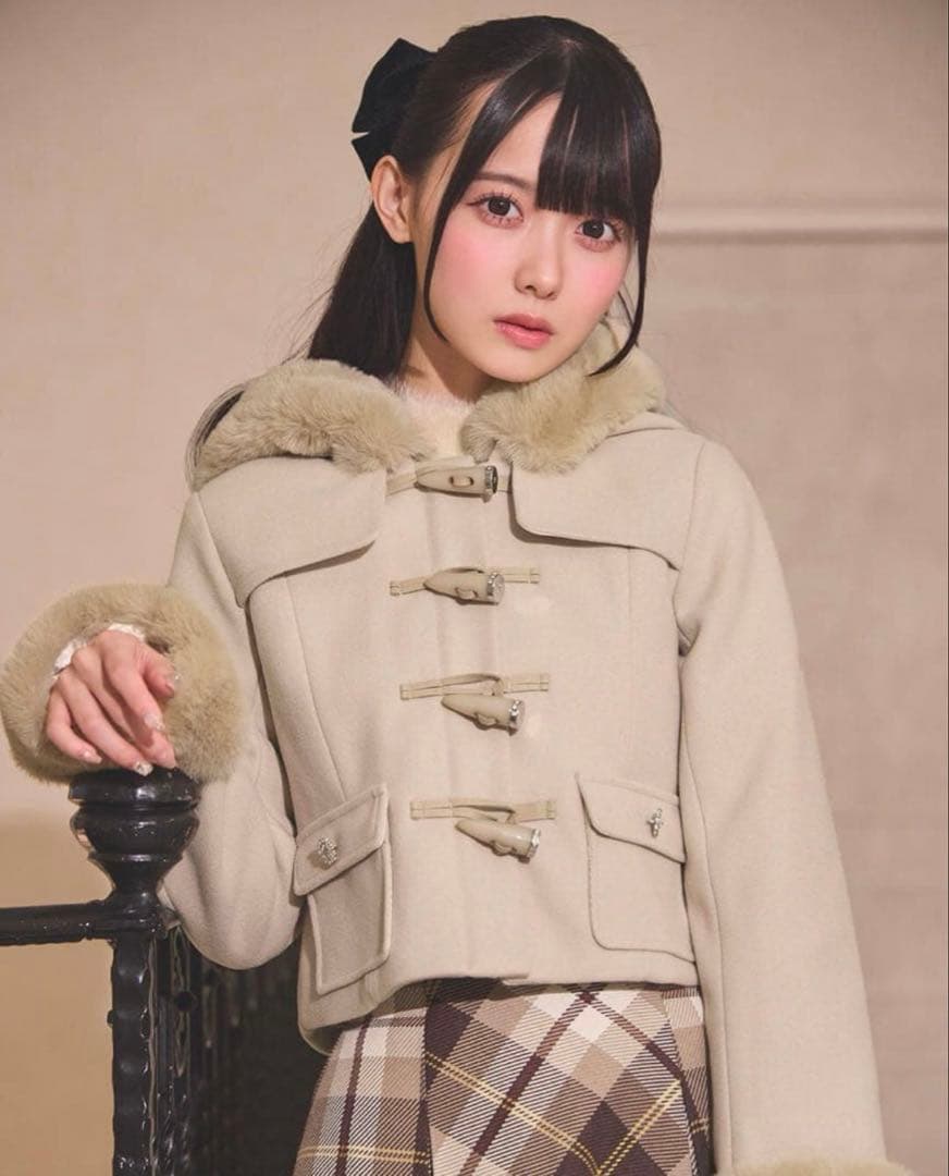 新品未使用　ミシェルマカロン　ショートダッフル　フリーサイズ