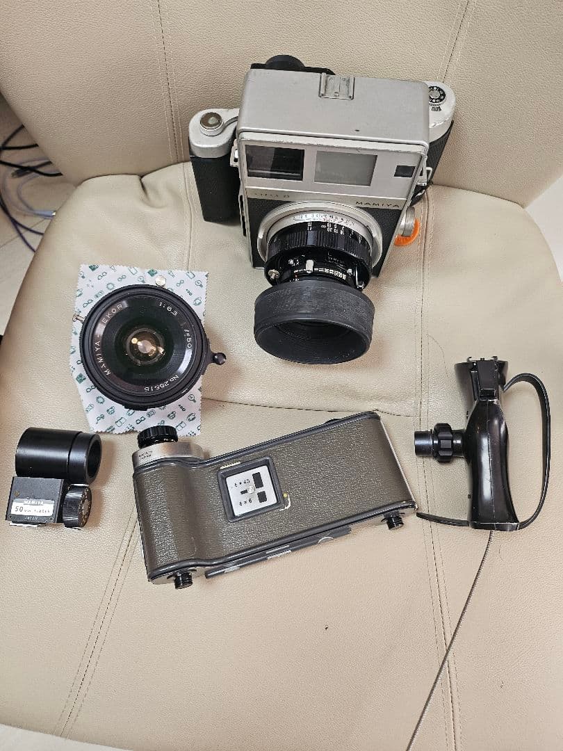 Mamiya Sekor 50mm f/3.5 ファインダー付き