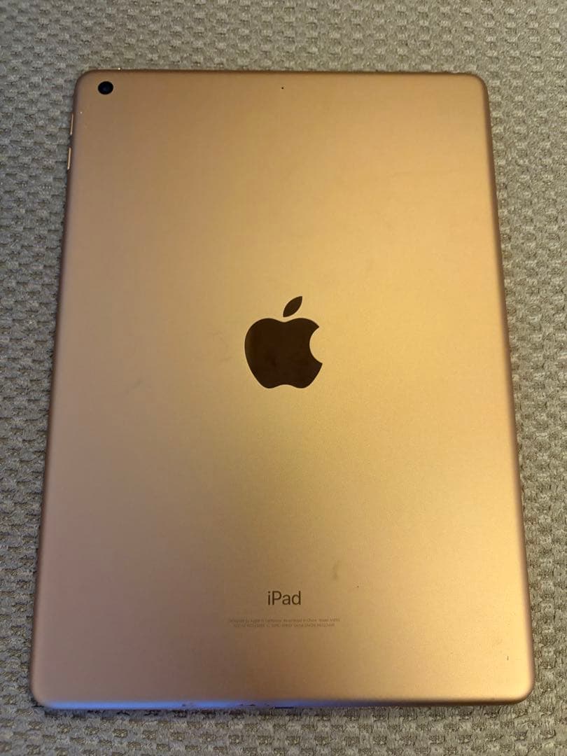 iPad 第6世代　本体　ローズゴールド