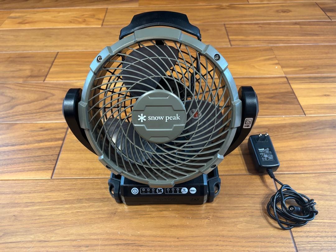  peak フィールドファン makita充電器、バッテリー
