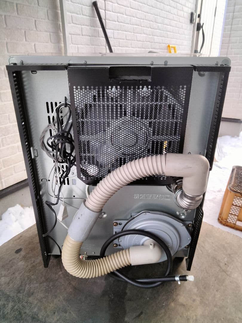 札幌発コロナFF温風石油ストーブ！品番「FF‐4212GS」2012年式中古品⑩