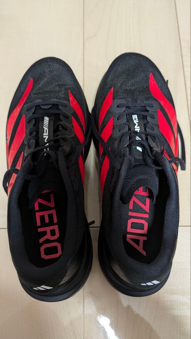 ADIZERO　EVO　SL　AMG 25.5センチ
