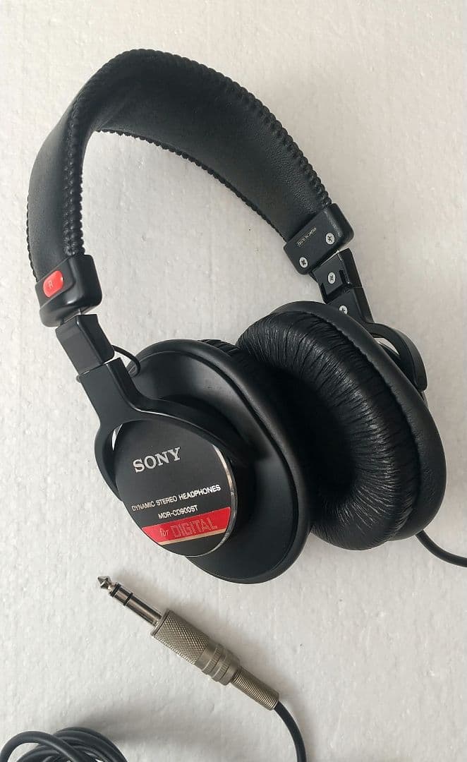 SONY MDR-CD900ST モニターヘッドホン　密閉型