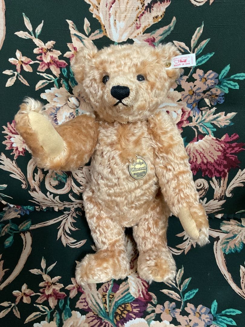 M*i様 可愛い　シュタイフ　テディベア　可愛く鳴きます。